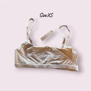 NWT SKIMS Light Tan Bralette.  L11
